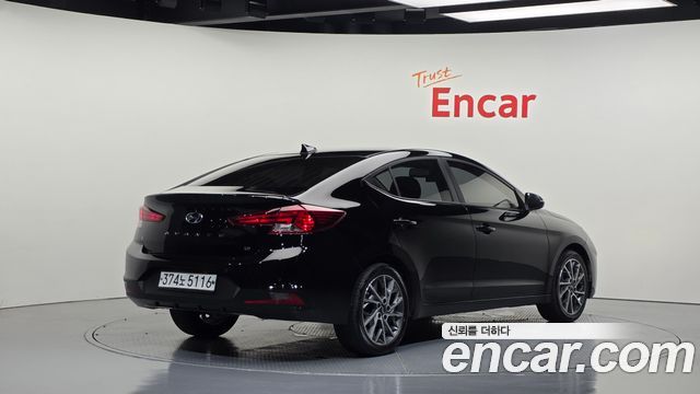 Hyundai AVANTE 2020 — photo 2