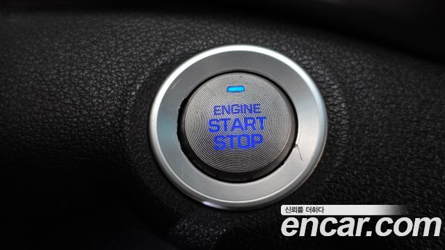 Hyundai AVANTE 2020 — photo 18