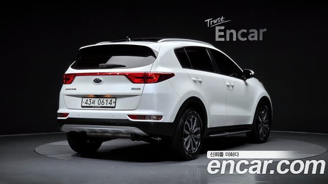 Kia Sportage 2016 — photo 2