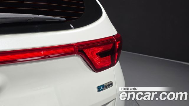 Kia Sportage 2016 — photo 9