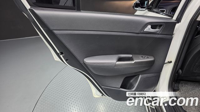 Kia Sportage 2016 — photo 15