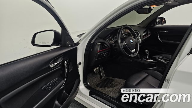 BMW 1-Series 2016 — photo 10