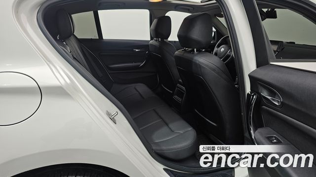 BMW 1-Series 2016 — photo 12