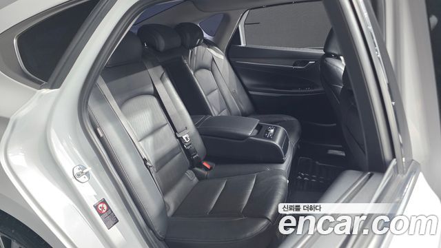 Hyundai Grandeur 2018 — photo 18