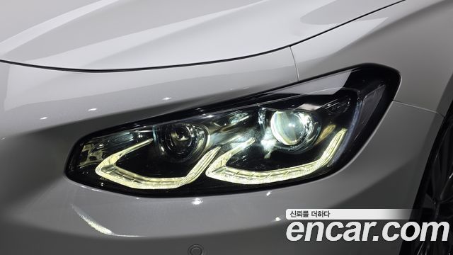 Hyundai Grandeur 2018 — photo 8