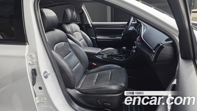 Hyundai Grandeur 2018 — photo 16