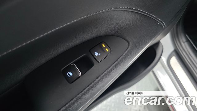 Hyundai Grandeur 2018 — photo 30