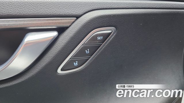 Hyundai Grandeur 2018 — photo 34