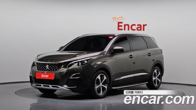 Peugeot 5008 2019 — photo 1