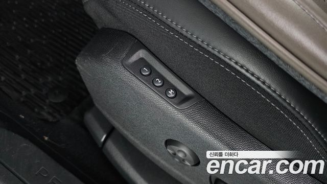 Peugeot 5008 2019 — photo 16