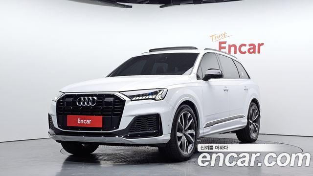 Audi Q7 2023 — photo 1
