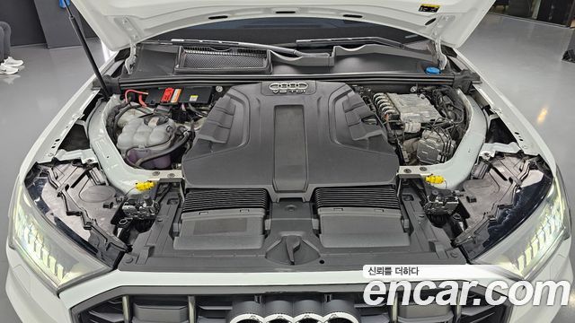 Audi Q7 2023 — photo 6