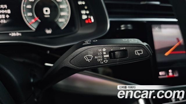 Audi Q7 2023 — photo 27