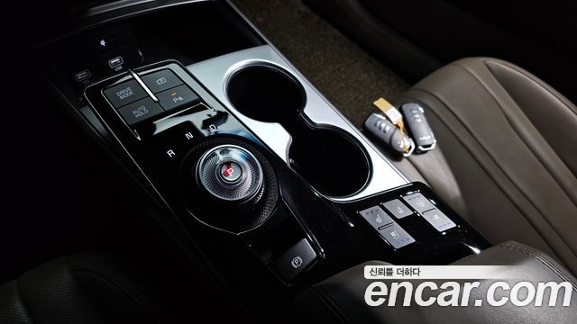 Kia K8 2022 — photo 12