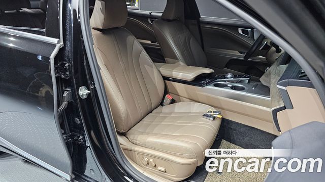 Kia K8 2022 — photo 16