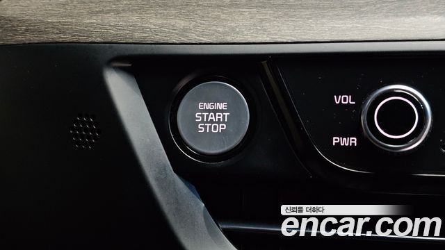 Kia K8 2022 — photo 28