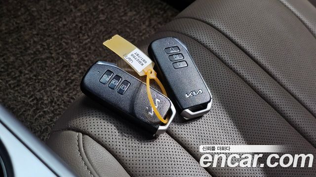 Kia K8 2022 — photo 33