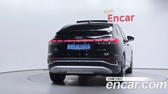 Audi Q4 e-tron 2026 — photo 4