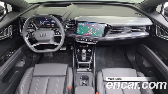 Audi Q4 e-tron 2026 — photo 10