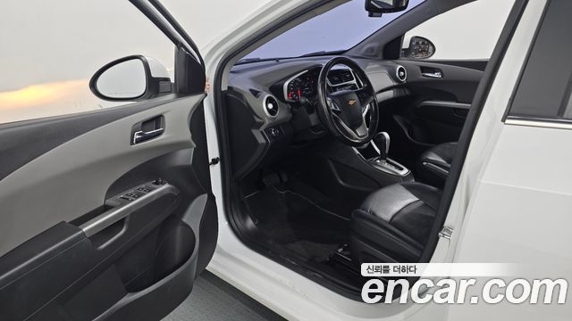Chevrolet Korea Aveo 2017 — photo 10