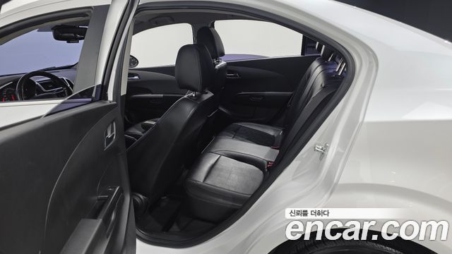 Chevrolet Korea Aveo 2017 — photo 11