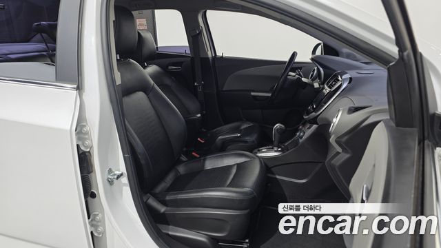 Chevrolet Korea Aveo 2017 — photo 12