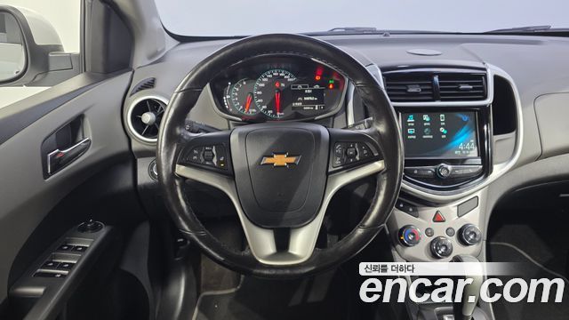 Chevrolet Korea Aveo 2017 — photo 13