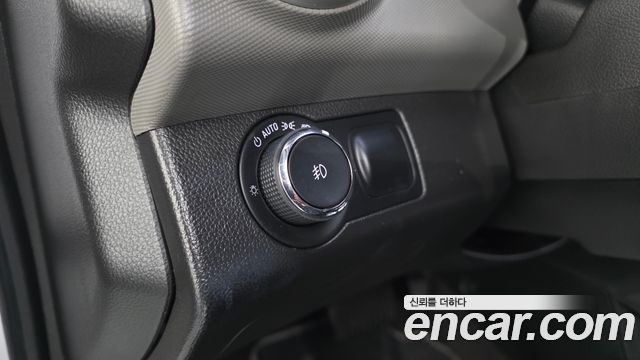 Chevrolet Korea Aveo 2017 — photo 14
