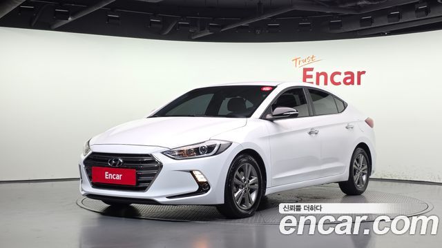 Hyundai AVANTE 2017 — photo 1
