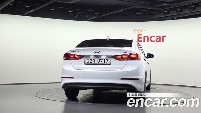 Hyundai AVANTE 2017 — photo 4