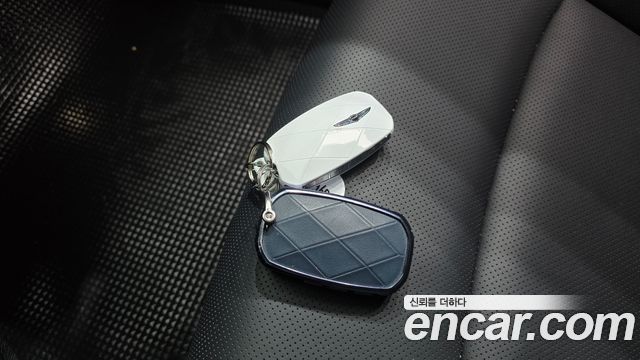 Genesis GV60 2022 — photo 23