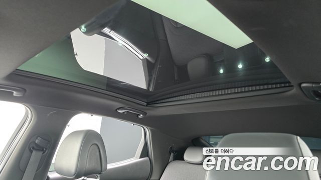 Genesis GV60 2022 — photo 24