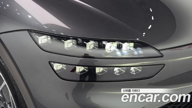 Genesis GV60 2022 — photo 8