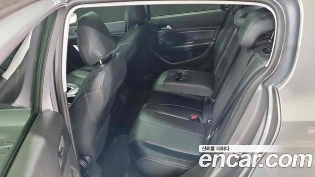 Peugeot 308 2015 — photo 7