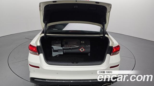 Kia K5 2019 — photo 20