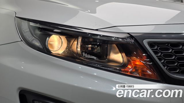 Kia K5 2014 — photo 8