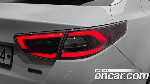 Kia K5 2014 — photo 9
