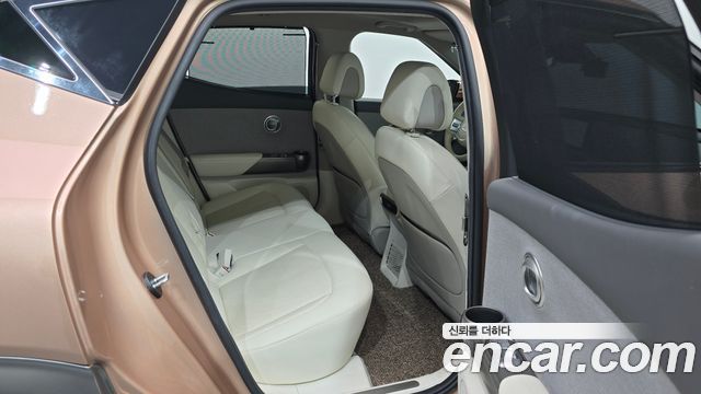 Genesis GV60 2022 — photo 17