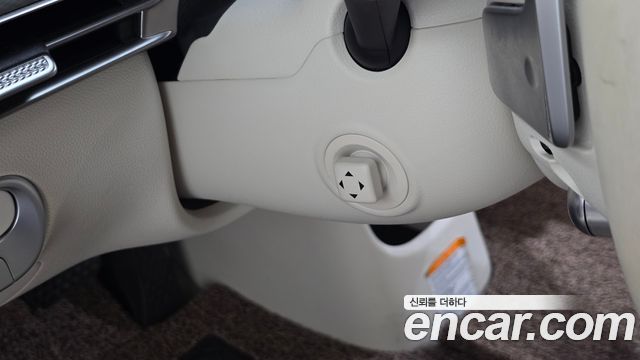 Genesis GV60 2022 — photo 29
