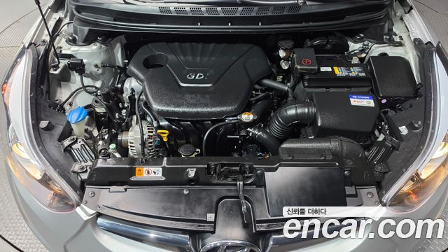 Hyundai AVANTE 2014 — photo 6