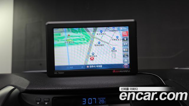 Hyundai AVANTE 2014 — photo 23