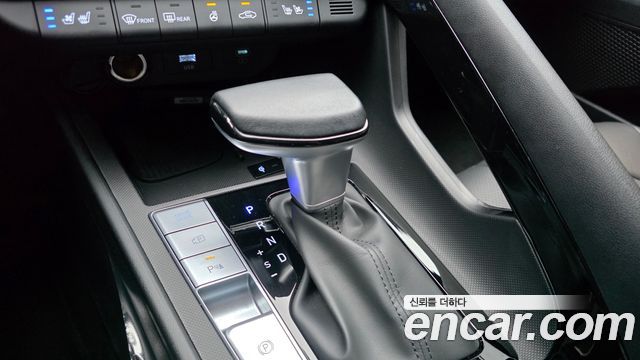 Hyundai AVANTE 2024 — photo 12