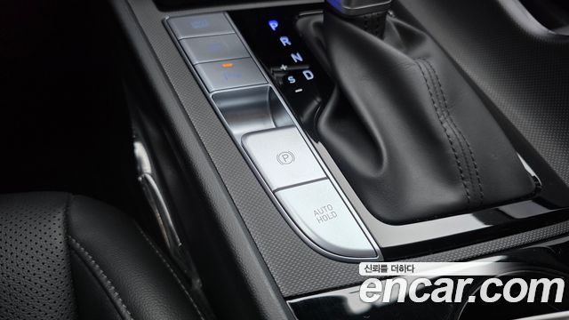 Hyundai AVANTE 2024 — photo 23