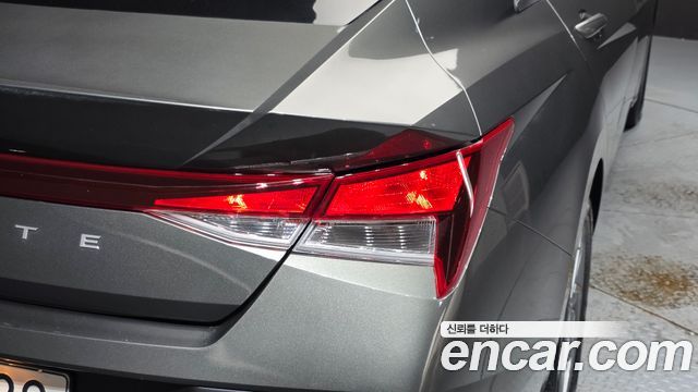 Hyundai AVANTE 2024 — photo 9