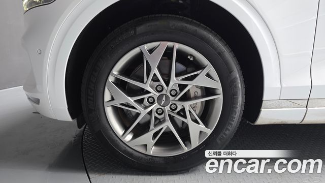 Genesis GV70 2023 — photo 5