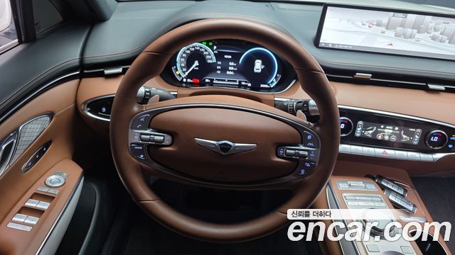 Genesis GV70 2023 — photo 13
