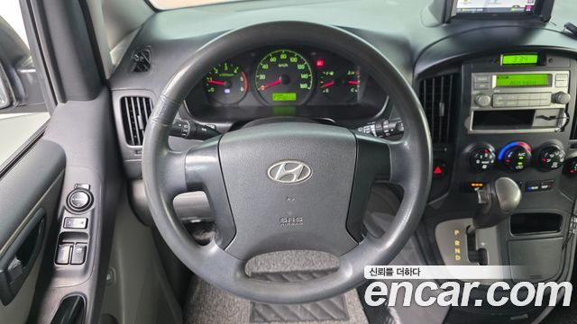 Hyundai Starex 2014 — photo 13