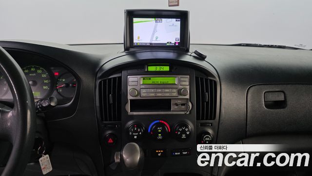 Hyundai Starex 2014 — photo 14