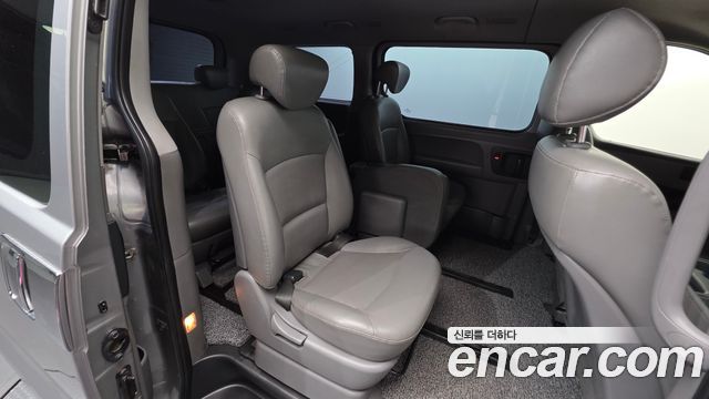Hyundai Starex 2014 — photo 18