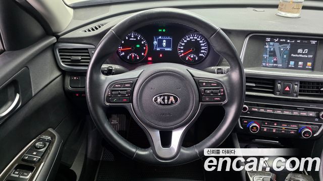 Kia K5 2016 — photo 19